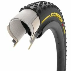 Pneu VTT Pirelli Scorpion XC RC ProWall 29x2,2" Noir/Jaune -Boutique Pneus et Chambres à Air pas cher pneu vtt pirelli scorpion xc rc prowall 29x22 noir jaune 1